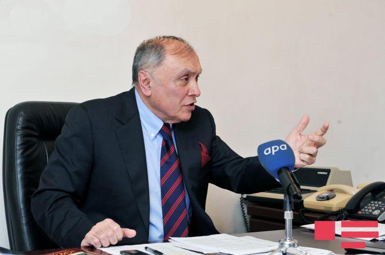 Akif Məlikov: "60 yaşında Məcnun, 55 yaşında Leyli ola bilməz"
