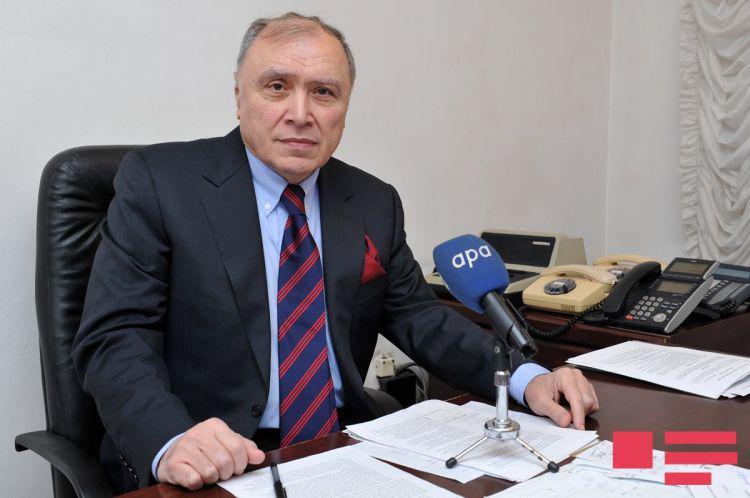 Akif Məlikov: "60 yaşında Məcnun, 55 yaşında Leyli ola bilməz"
