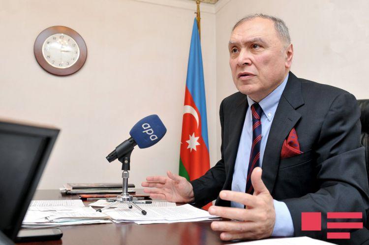 Akif Məlikov: "60 yaşında Məcnun, 55 yaşında Leyli ola bilməz"
