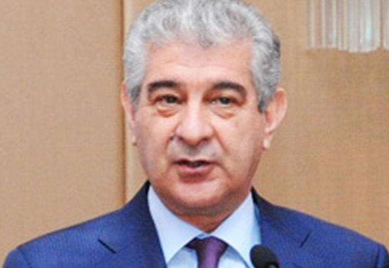 Əli Əhmədov: "Azərbaycanda icbari tibbi sığortanın tətbiq edilməsi ilə bağlı ilkin nəticələr var"