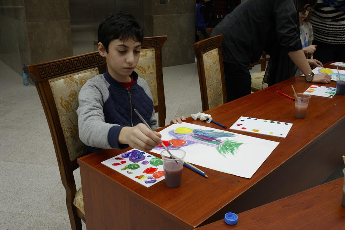 Мастер-классы для юных посетителей в азербайджанском музее