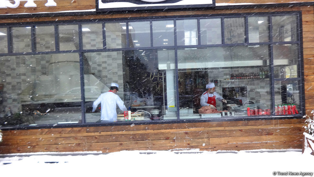 Баку в белоснежном одеянии