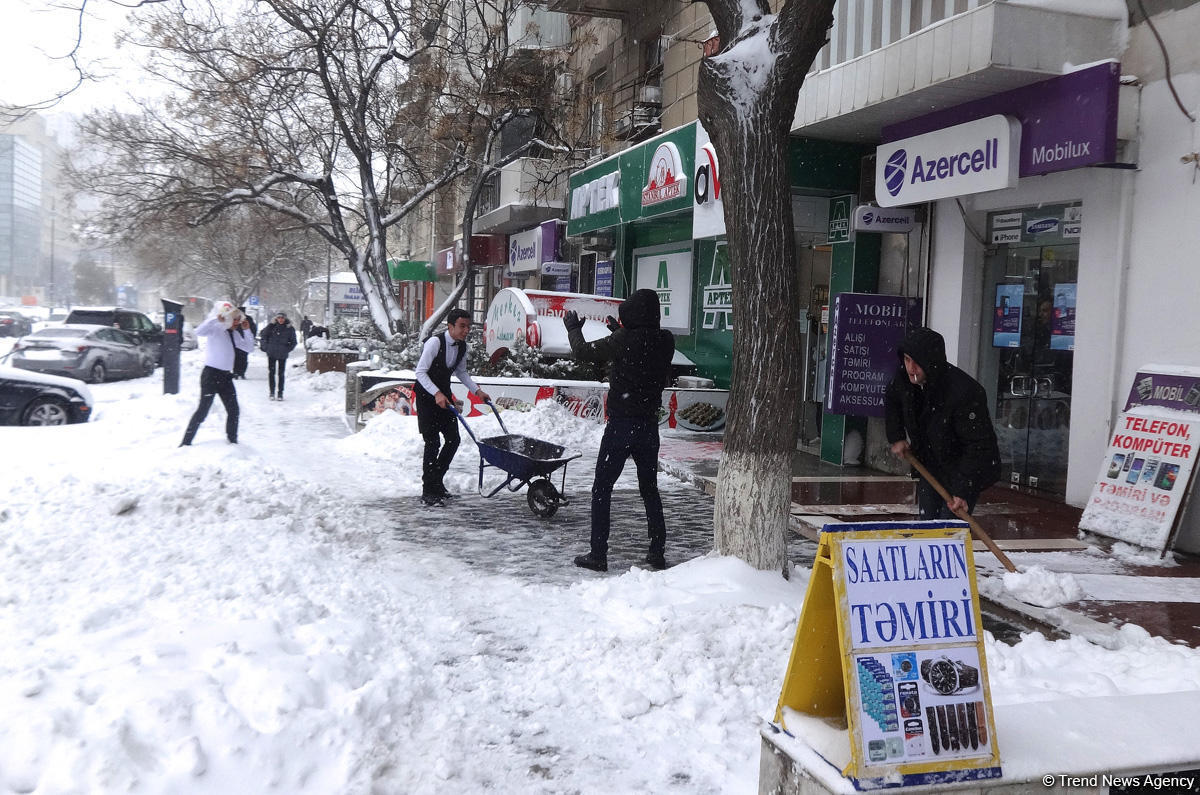 Баку в белоснежном одеянии