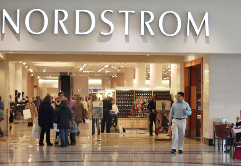 Nordstrom прокомментировал отказ от бренда Иванки Трамп