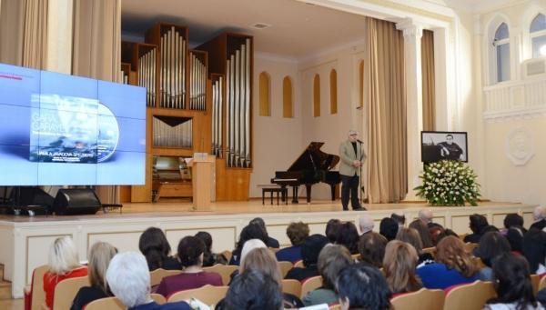 Выпущен диск с произведениями Гара Гараева, исполненными в церкви Роттердама