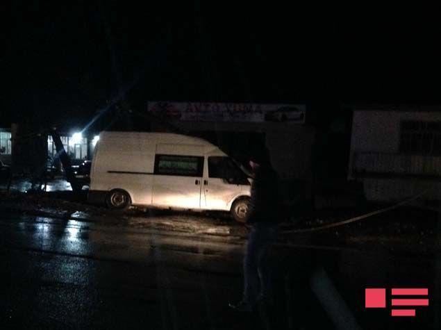 Azərbaycanda yük maşını 3 nəfəri vurub