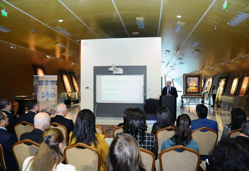 Союз художников Азербайджана: Каждая работа имеет уникальный сюжет