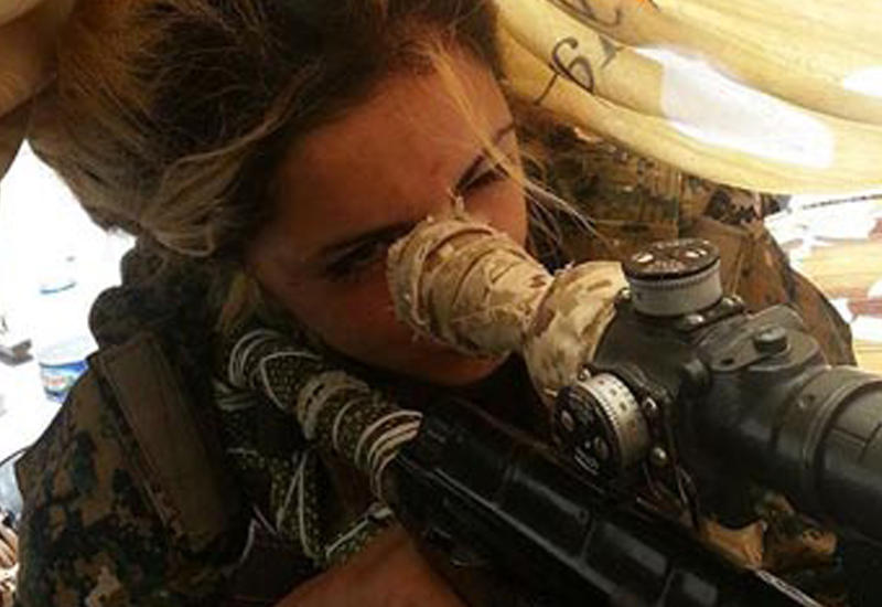 22-летняя блондинка убила 100 боевиков "ИГ"