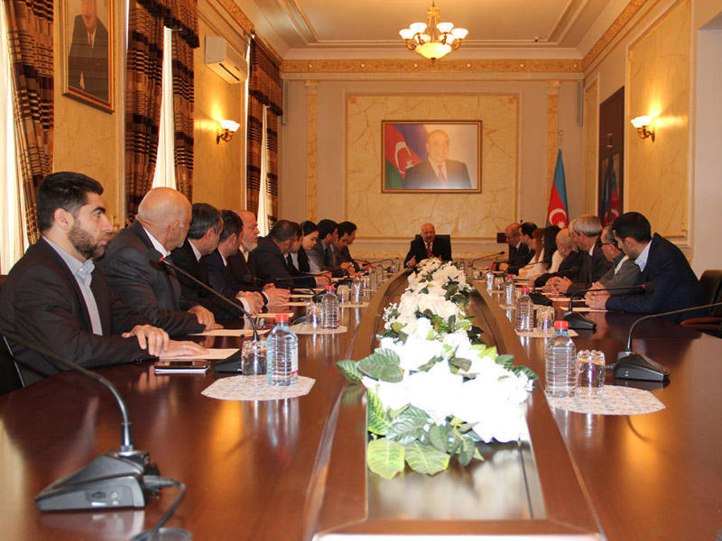 Daha 12 dini icmaya maliyyə yardımı ayırılıb