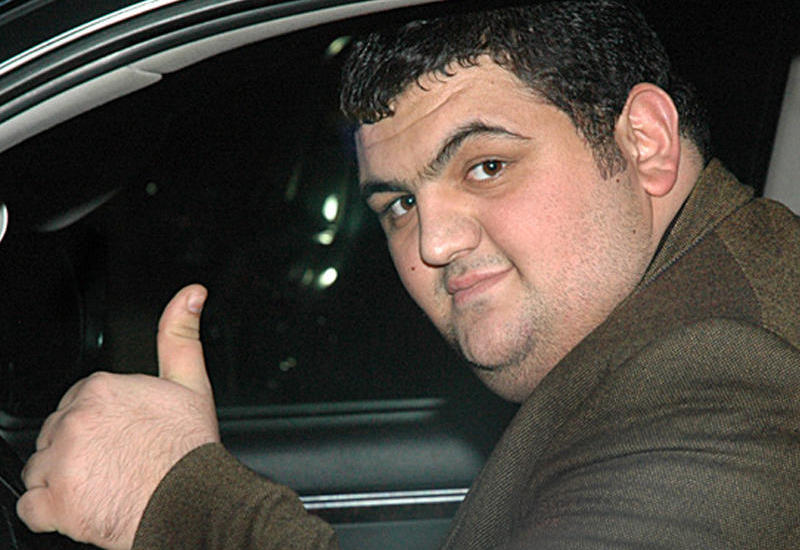 Aşıq Əlinin "Range Rover"i yenə kameraya düşdü