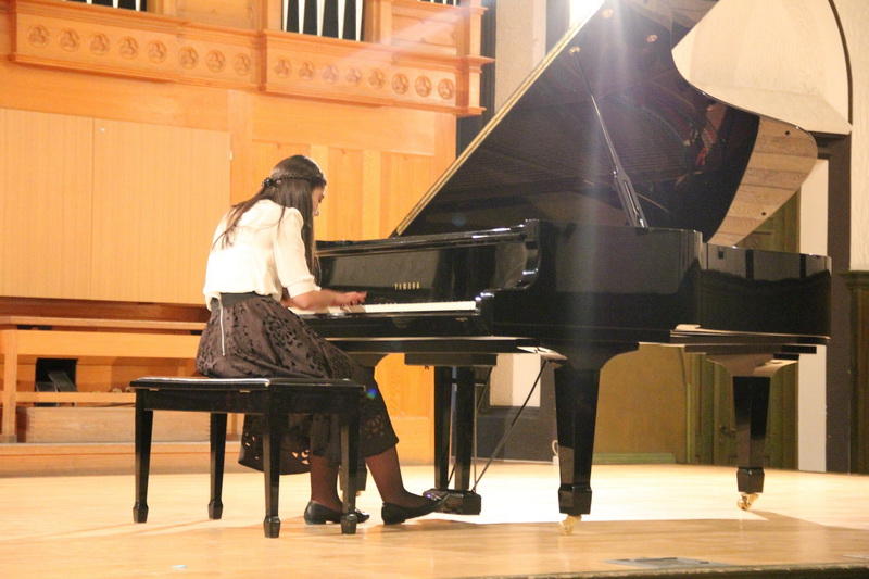 "Звезды будущего" зажглись в Зале камерной музыки в Баку