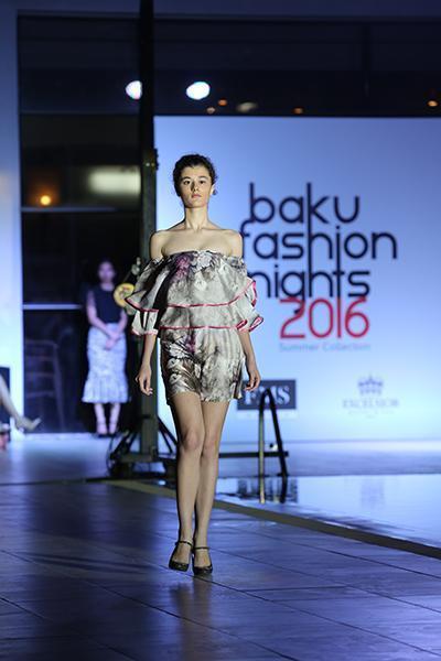 Vəfa Zeynalovanın model qızı