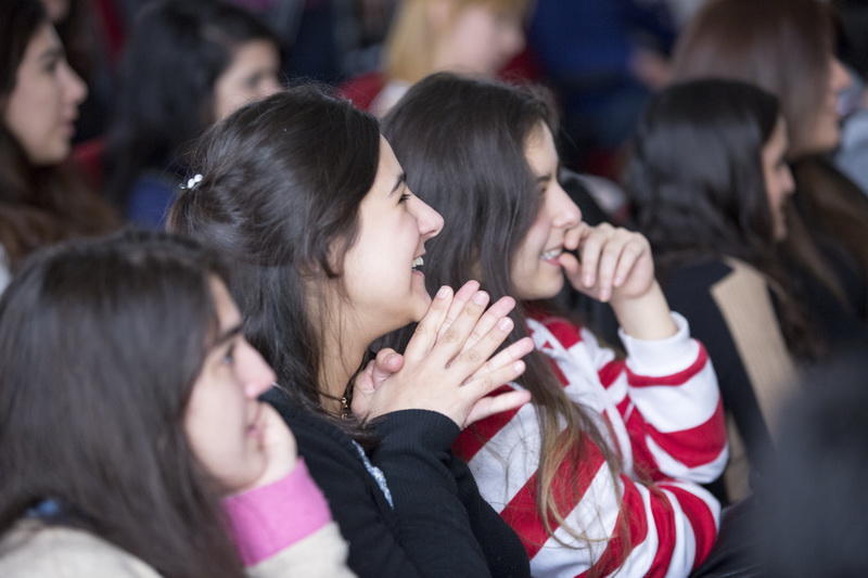 Спортивные послы IV Игр исламской солидарности провели первую встречу со студентами