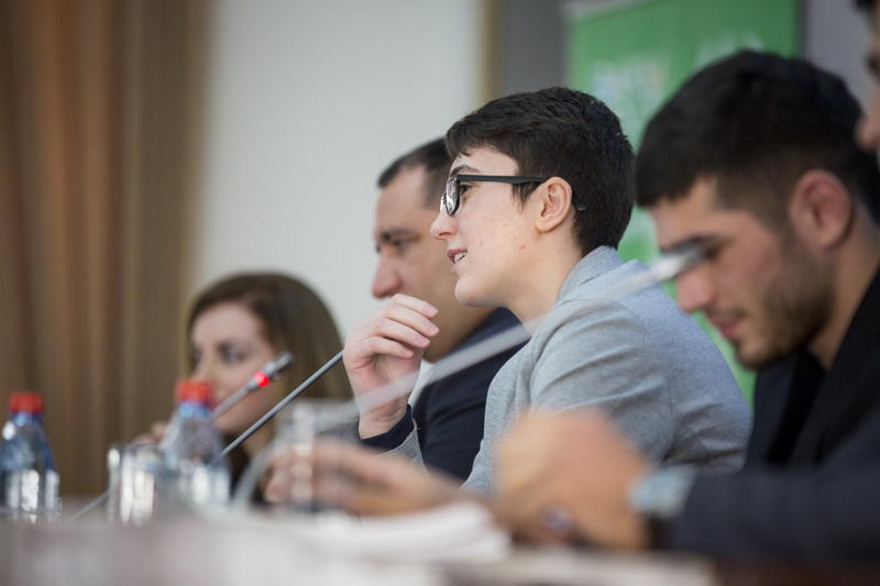 Спортивные послы IV Игр исламской солидарности провели первую встречу со студентами