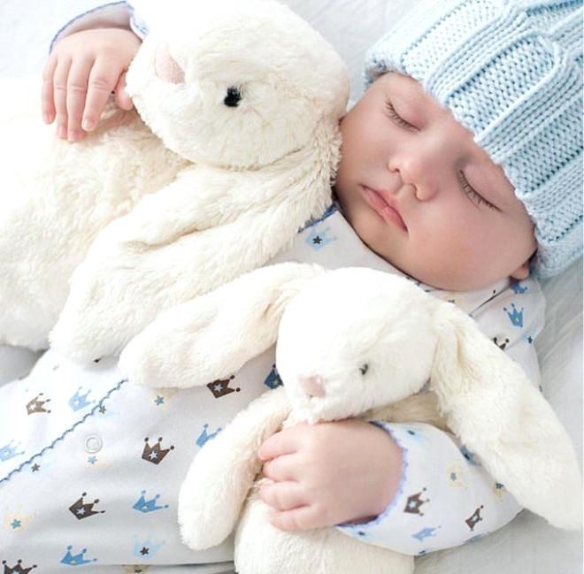 Харлен всего годик, а он уже зарабатывает миллион