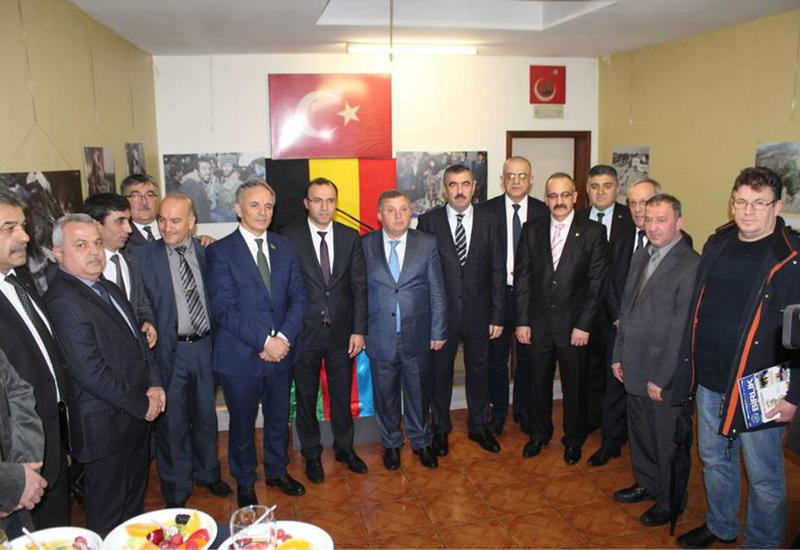 Əflatun Amaşov Brüsseldə “Xocalıya ədalət” mitinqində iştirak edib