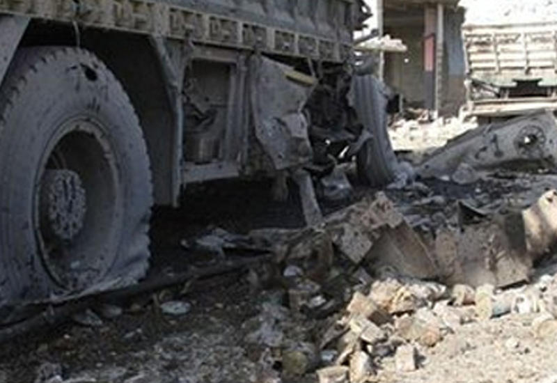 Yük maşını daş hasara çırpıldı, sürücü öldü