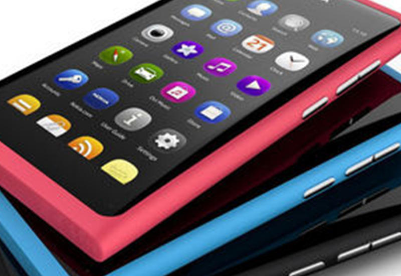 Азербайджан представит в июне свой первый смартфон