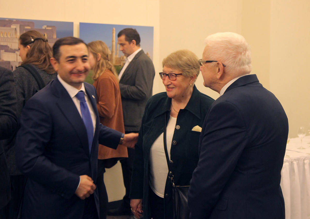 Vilnüsdə Xocalı soyqırımı ilə bağlı silsilə tədbirlər keçirilib