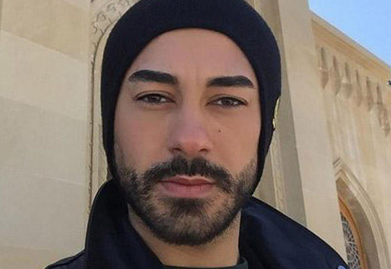 Türkiyəli aktyor Şəhidlər xiyabanında