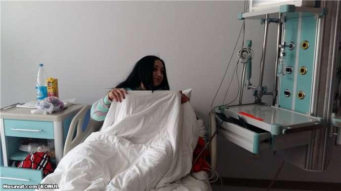 Xəstəxanaya yerləşdirilən əməkdar artist ağladı: "Başımda dəhşət ağrı var"