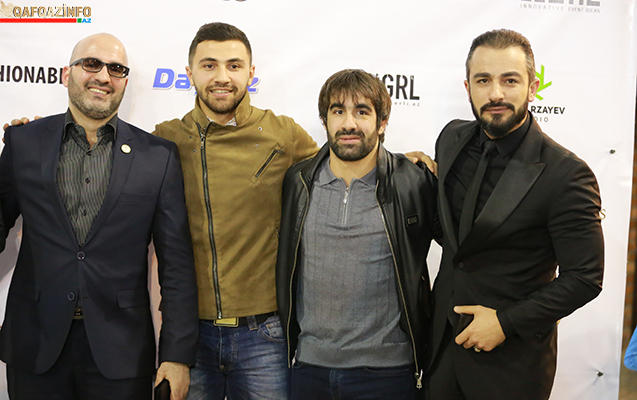Yerli məşhurlar mükafat gecəsində