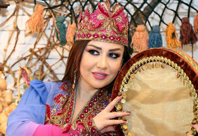 "Hər il qızımla ağzımıza su alıb qapı pusuruq"