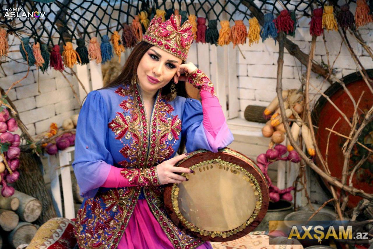 "Hər il qızımla ağzımıza su alıb qapı pusuruq"