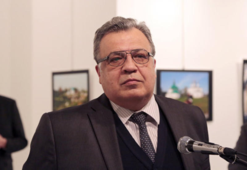 Эрдоган принес соболезнования семье убитого в Турции посла Карлова