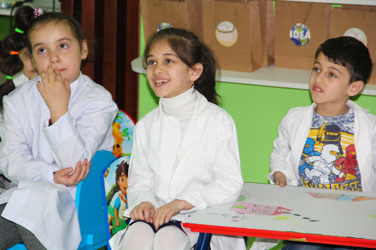 "Uşaqlar üçün ekoloji laboratoriya" çərçivəsində təlim keçirilib