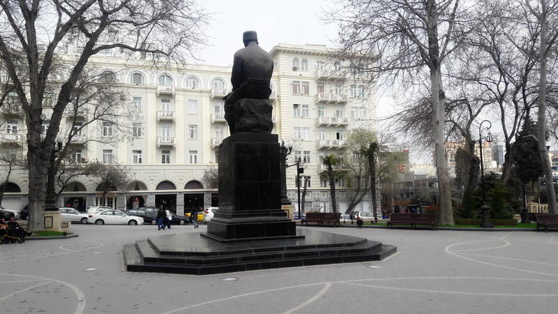 Весенняя прогулка по парку Сабира