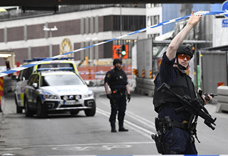 Глава МИД Швеции посетила место теракта в Стокгольме