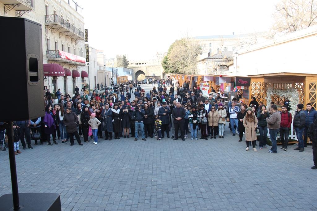 Baku Shopping Festival в Ичеришехер