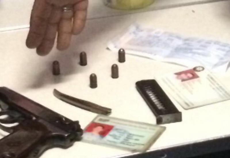 В поезде Газах-Баку задержан вооруженный мужчина