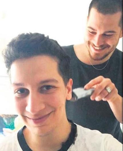 Burak və Çağatayın ev halı