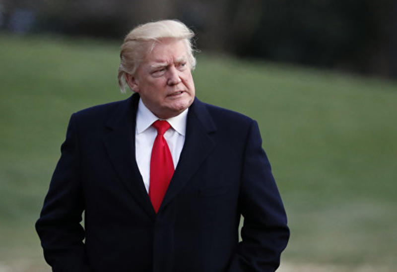 СМИ: Трамп в ходе визита в Лондон хочет прокатиться на карете Елизаветы II