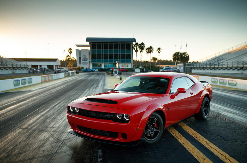 "Демонический" Dodge Challenger стал самым динамичным автомобилем в мире