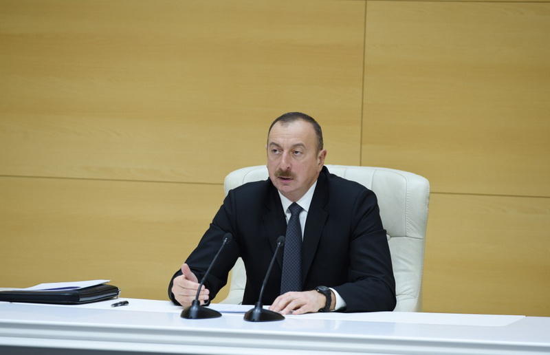 Под председательством Президента Ильхама Алиева в Евлахе прошло республиканское совещание ненефтяных экспортеров