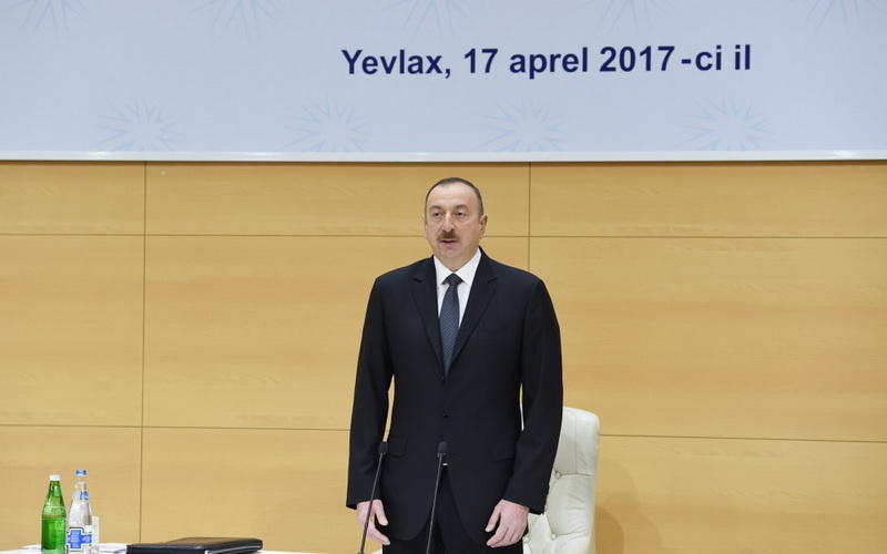 Под председательством Президента Ильхама Алиева в Евлахе прошло республиканское совещание ненефтяных экспортеров