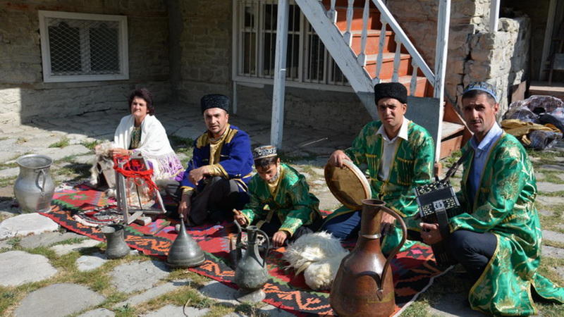 Загадочный Лагич ждет гостей