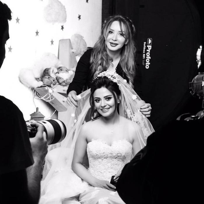 Vüsalə Əlizadə gəlinlik geyindi