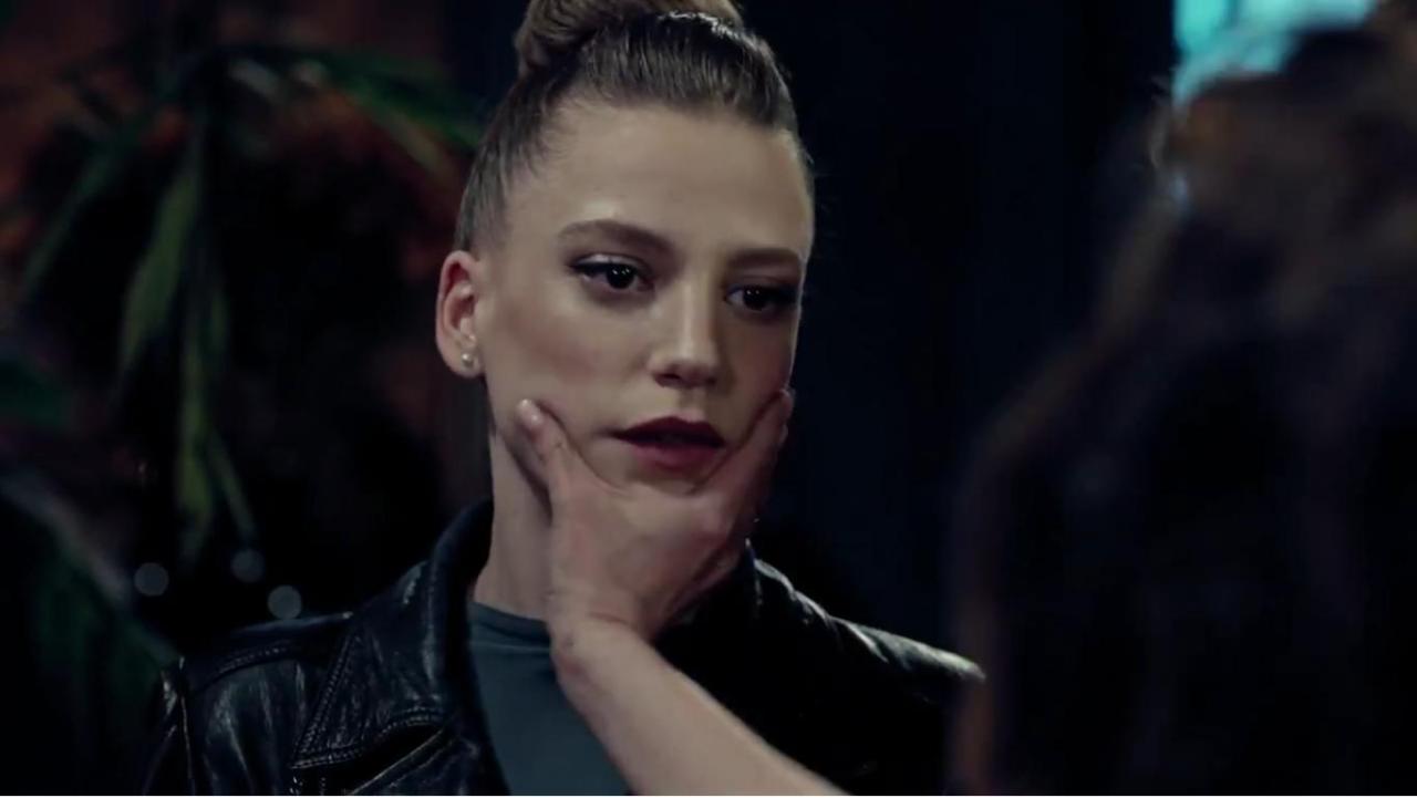 Azərbaycanlı aktrisa Serenay Sarıkaya ilə üz-üzə
