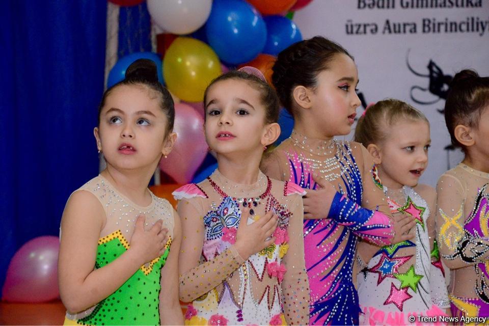В Баку состоялось открытое первенство по художественной гимнастике "AURA"
