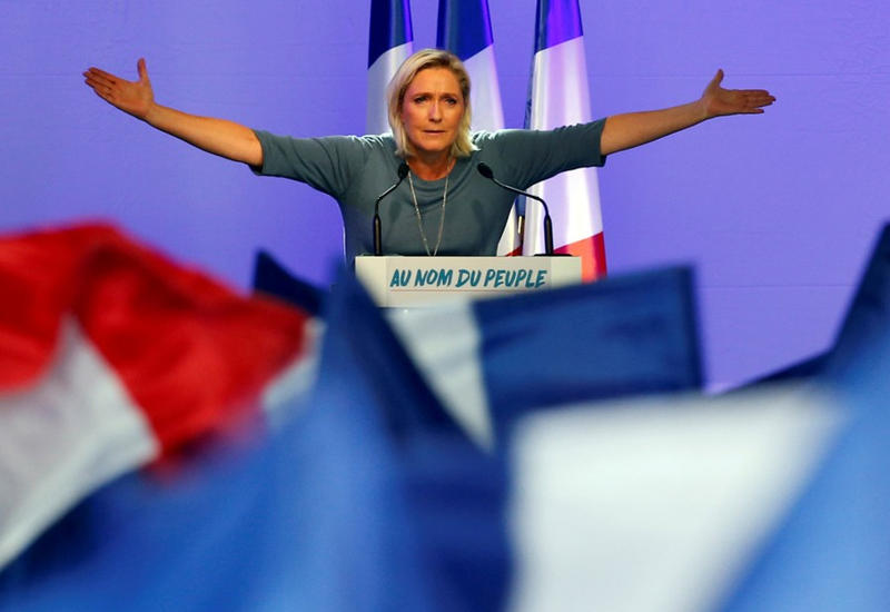 Европарламент начал процедуру лишения Марин Ле Пен неприкосновенности