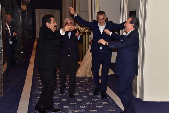 Tanınmış sənətçinin evində şadyanalıq