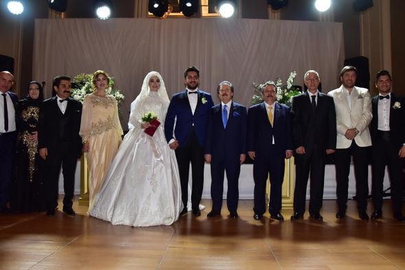 Tanınmış sənətçinin evində şadyanalıq