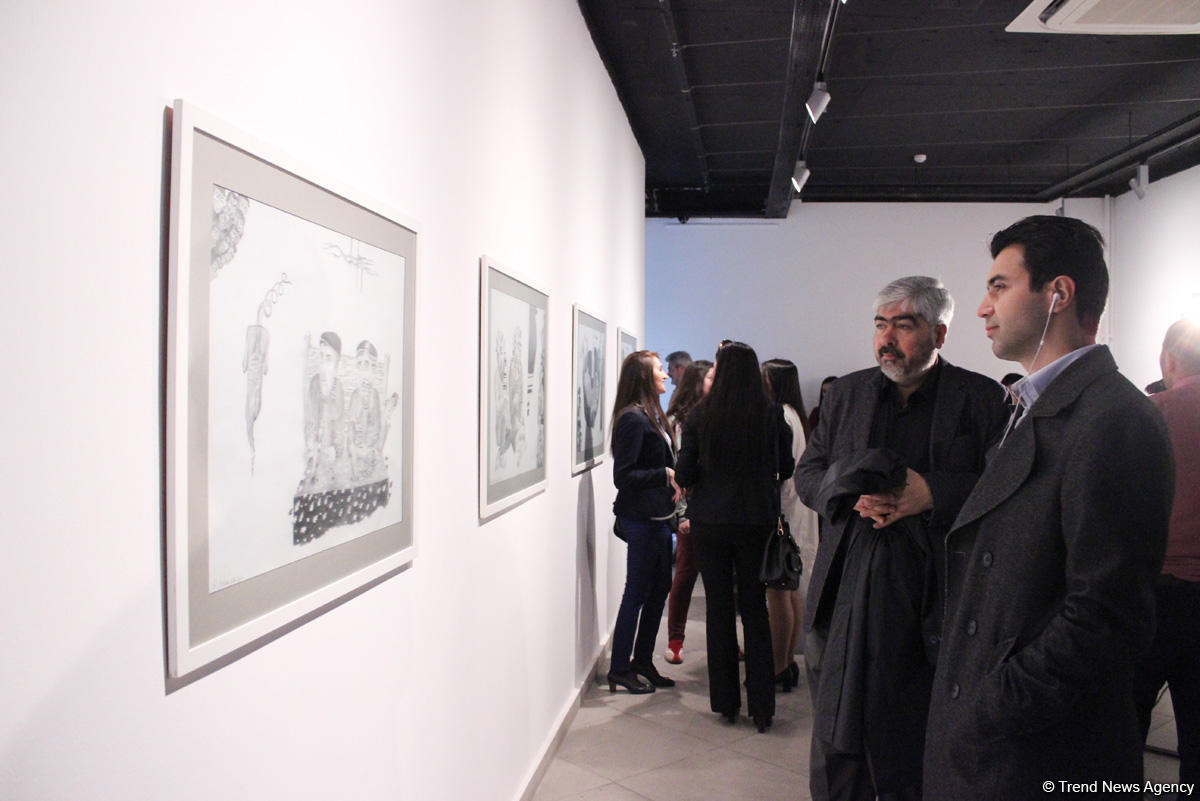В Yay Gallery открылась выставка "1001 Ночь"