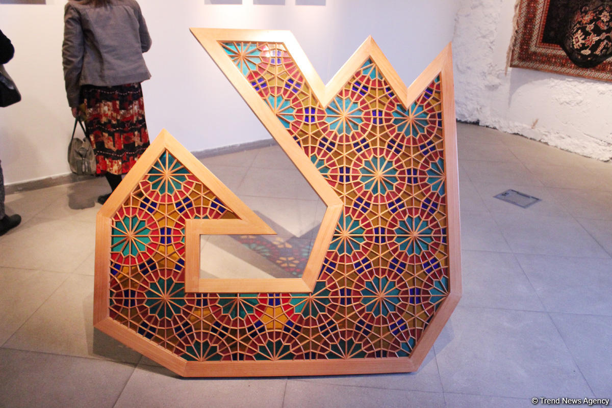 В Yay Gallery открылась выставка "1001 Ночь"