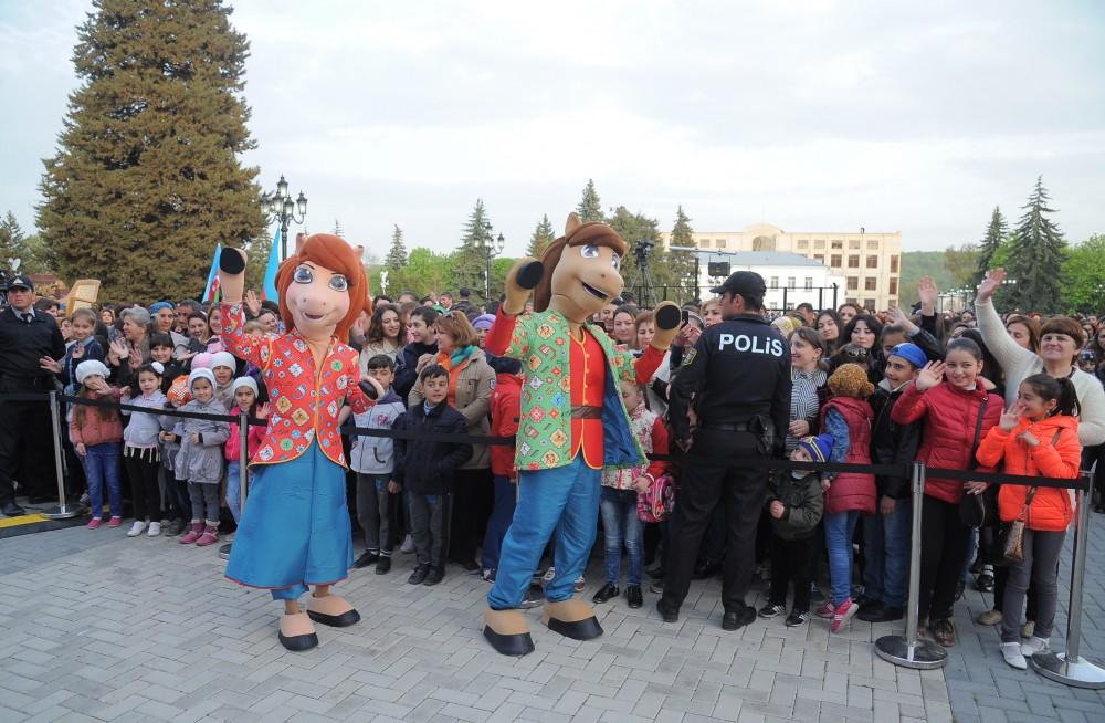 «Баку-2017»: Фестиваль воды оставил в памяти гусарцев глубокий след
