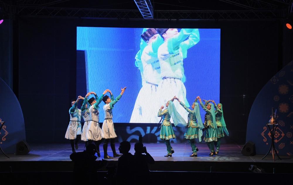 «Баку-2017»: Фестиваль воды оставил в памяти гусарцев глубокий след